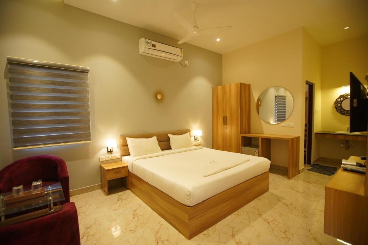 Hotel Psy Mettuppalaiyam  ภายนอก รูปภาพ